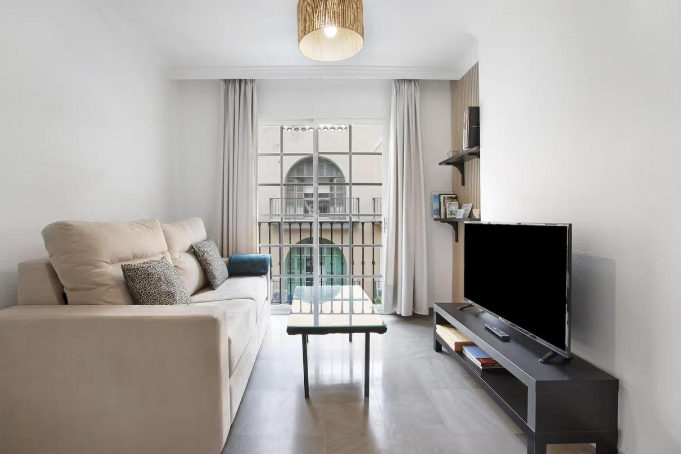 Exclusive Malagueta Beach Apartment Malaga Exterior photo